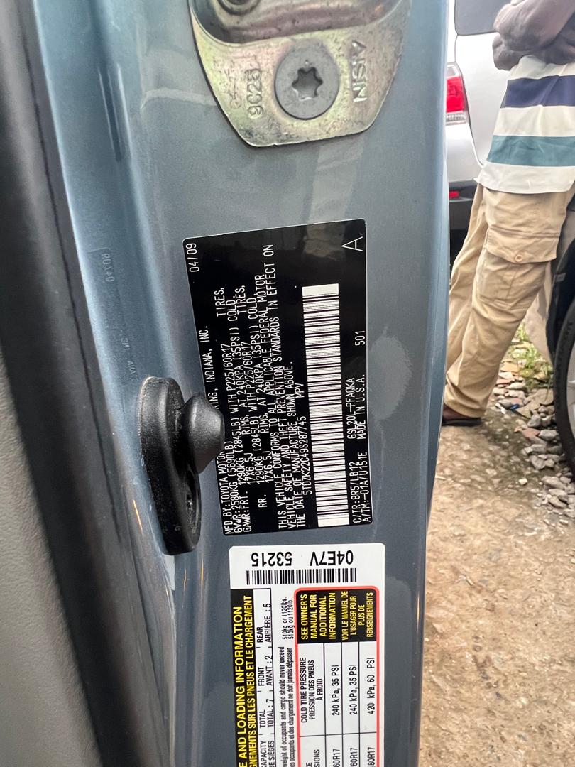 2009 Toyota Sienna